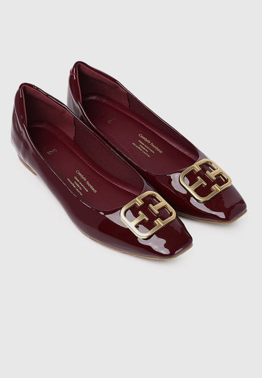 Jacqueline Slip-on Flats & Ballerina In Maroon