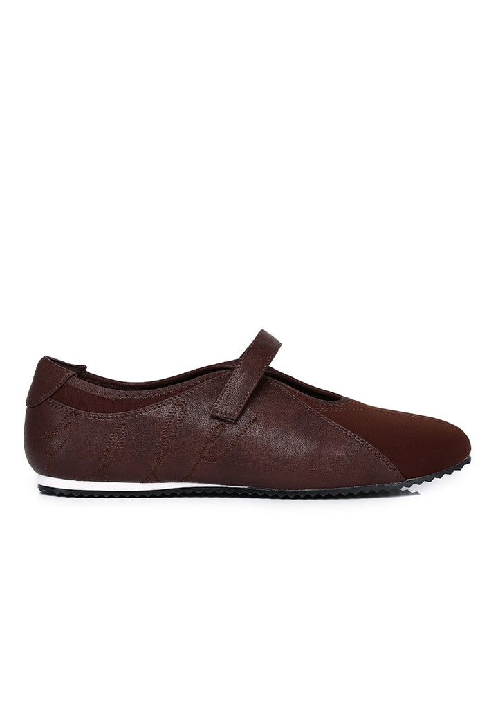 Soline Comfy Fit Footbed Microfiber Leather Sneakers In Espresso