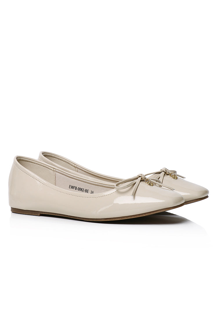 Alodie Flats & Ballerina In Beige