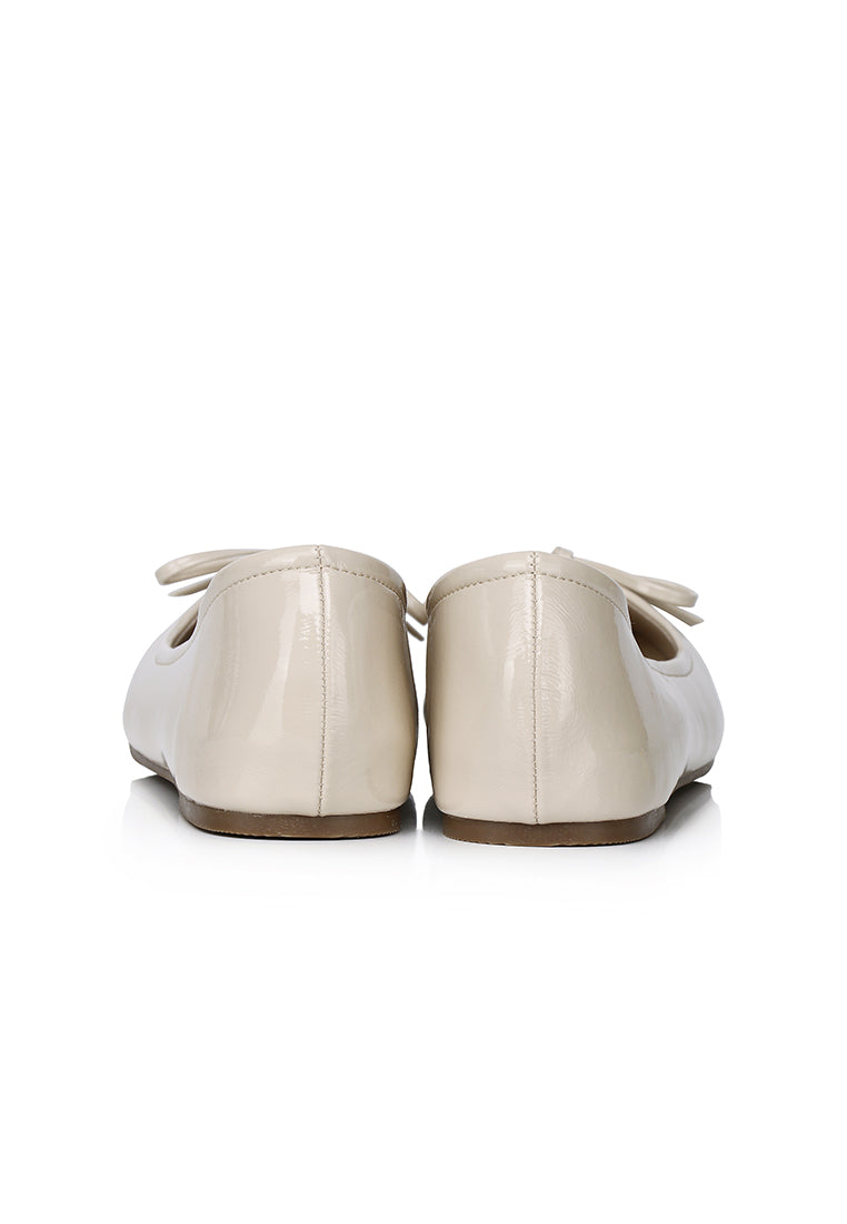 Alodie Flats & Ballerina In Beige