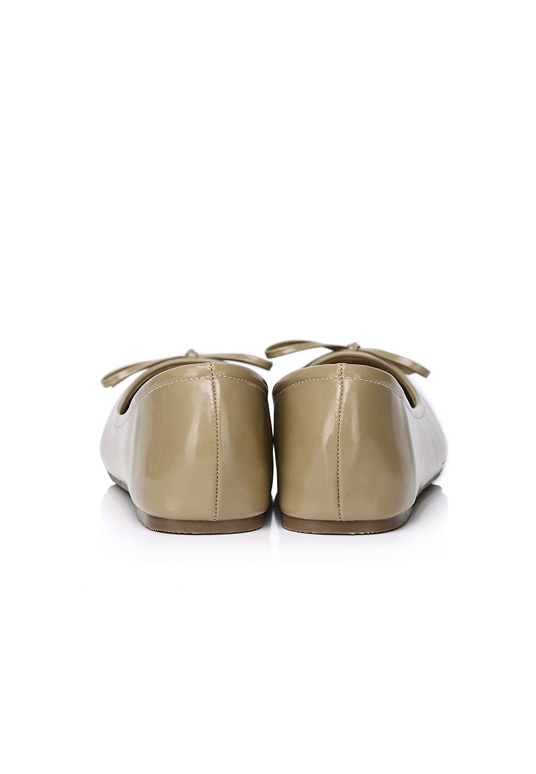 Alodie Flats & Ballerina In Khaki
