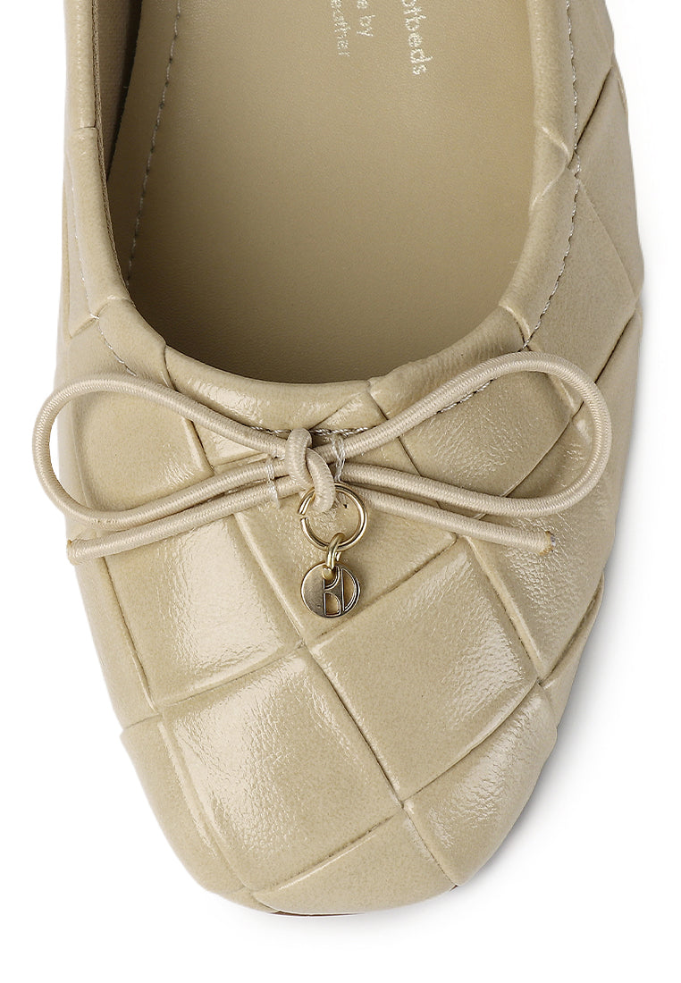 Romy Embossed-Pattern Slip-on Ballerinas In Beige