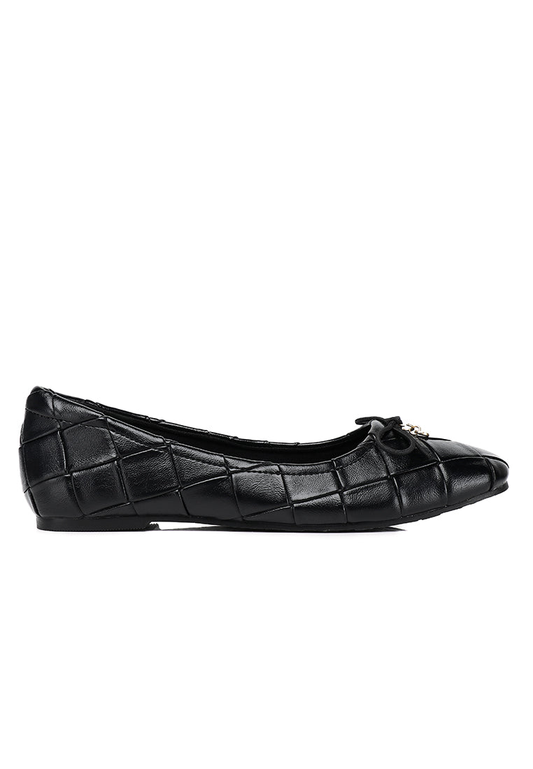 Romy Embossed-Pattern Slip-on Ballerinas In Black