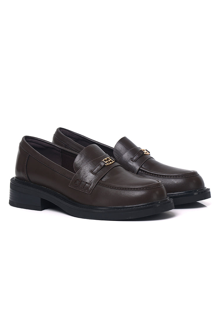 Sabine Microfiber Leather Loafers In Coffee
