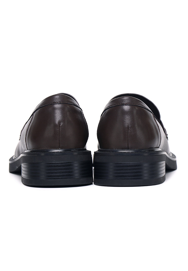 Sabine Microfiber Leather Loafers In Coffee