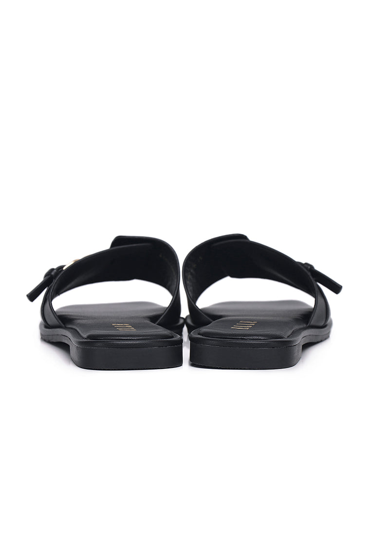 Meganne Sandals In Black