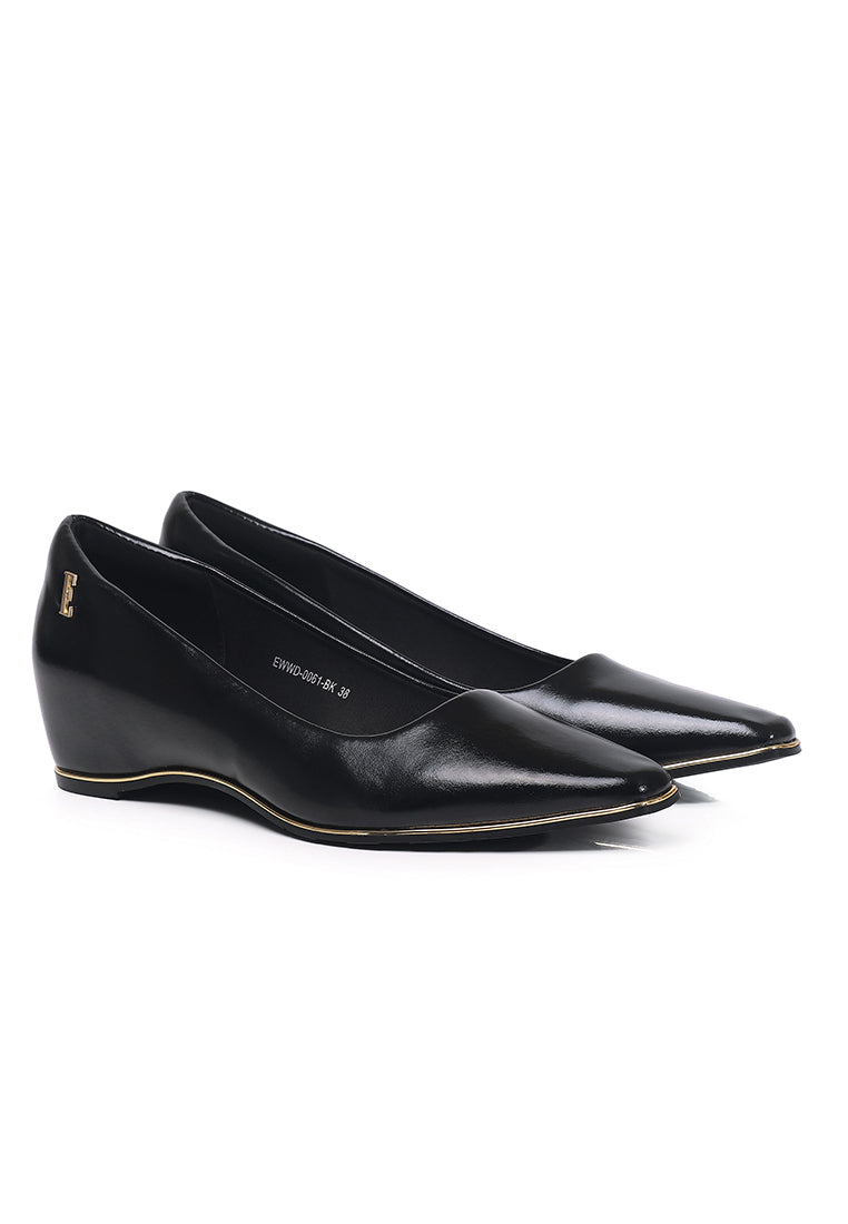 Edith Microfiber Leather Wedges In Black
