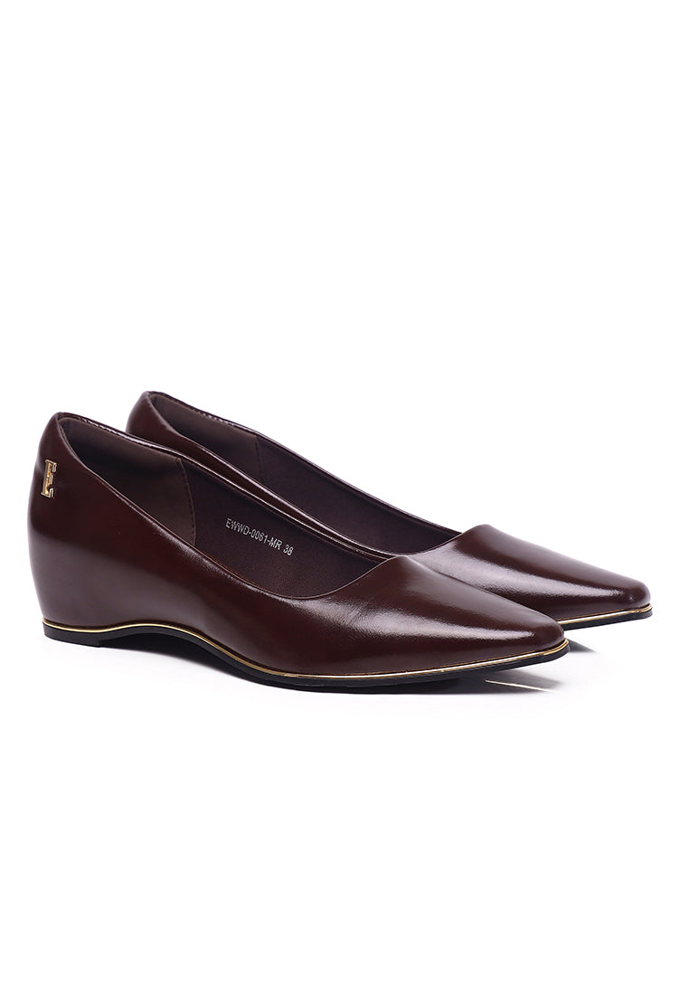 Edith Microfiber Leather Wedges In Maroon